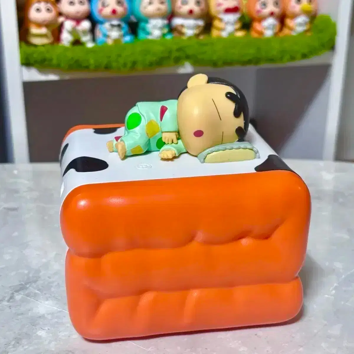 thumbnail-0